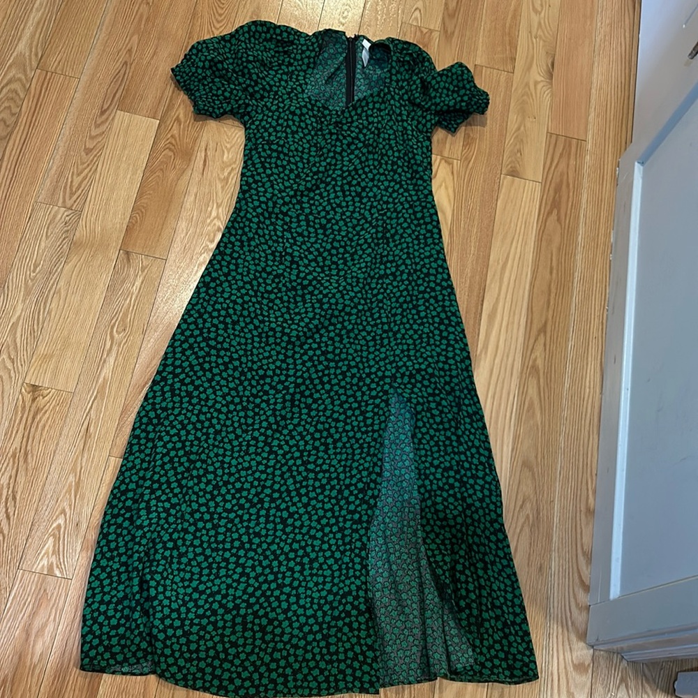 H&M green lucky clover flower dress at Patrick’s day paddy s